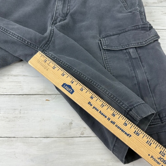 Carhartt Shorts Mens 34x10 Gray Canvas Work Cargo Carpenter Baggy - Picture 6 of 10